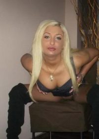 Индивидуалка Света +7(981)284-95-14 с 3 размером груди предлагает профессиональные секс и интим услуги возле метро Горьковская в городе Санкте-Петербург - фото 2